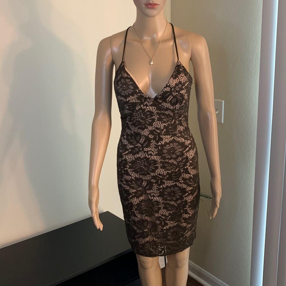 Dress - Picture 2 of 4